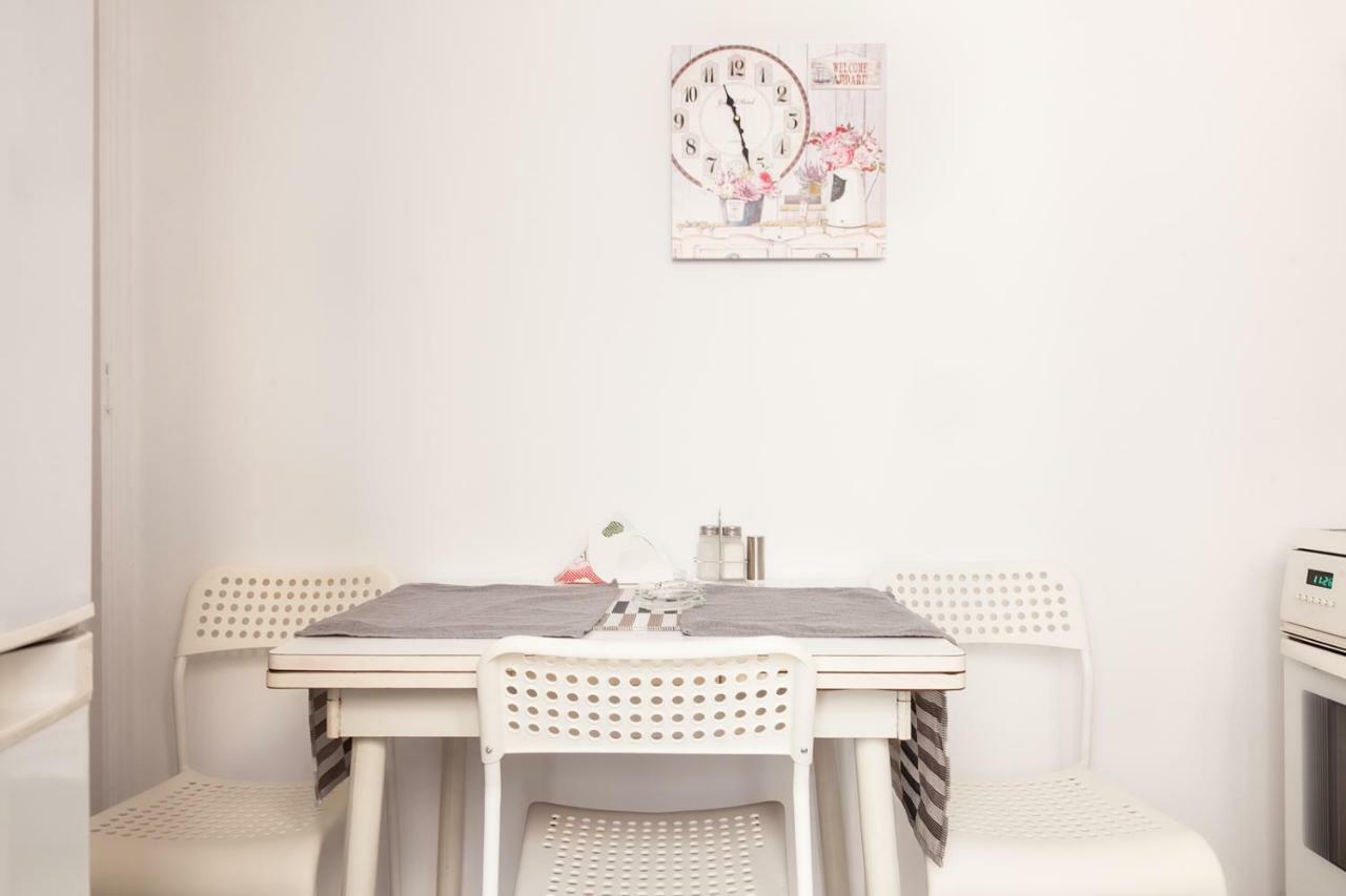 Top Groundfloor In Mets Athena Bagian luar foto